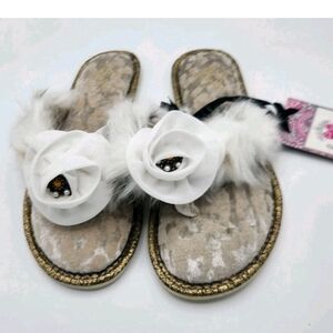 Pretty You London Faux Fur Thong Slippers Bow Jeweled Velvet Womens M 6.5 7.5
